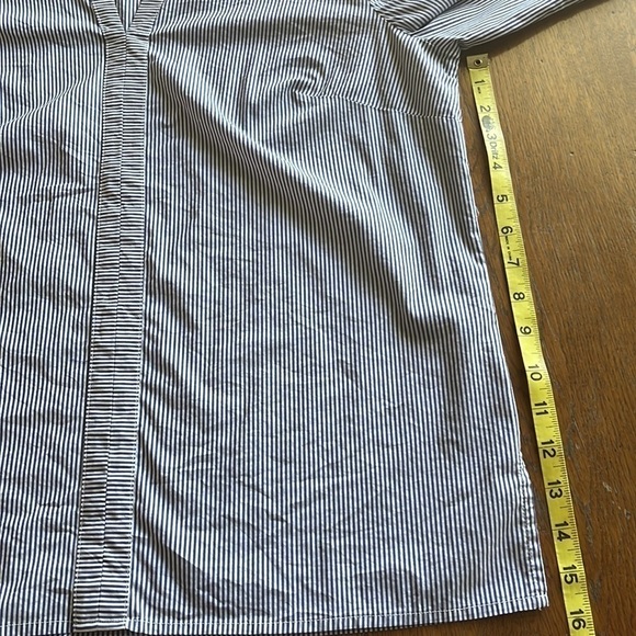 Liz Claiborne pull over embroidered sleeves size small blue white stripes size S - Picture 9 of 13